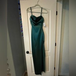 ‘Lola High Slit Satin Dress’ in hunter green